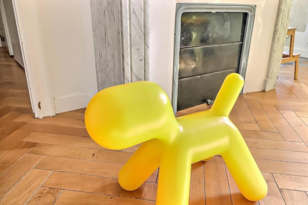 Le Yellow - Central - Climatise Nimes Ngoại thất bức ảnh